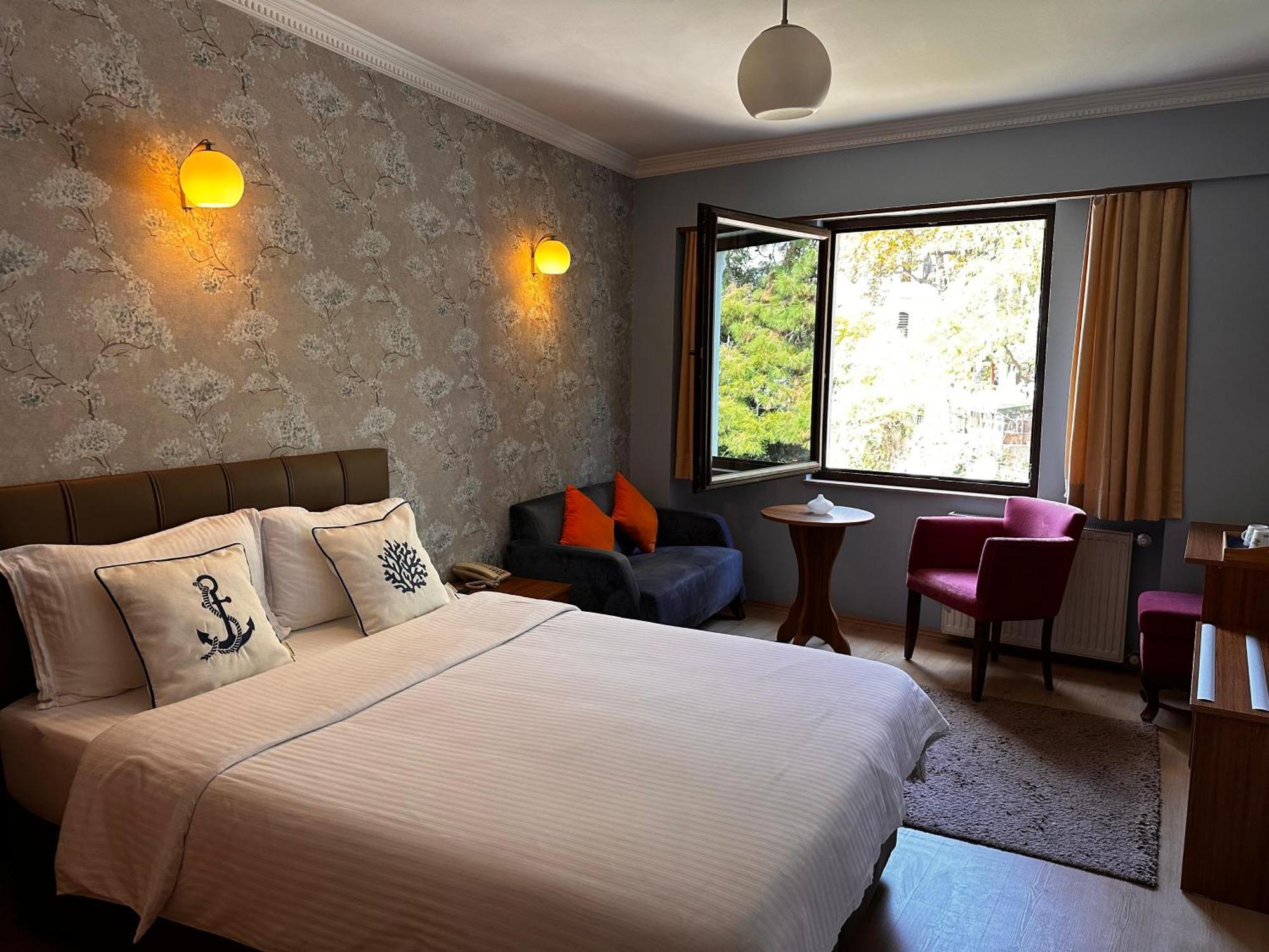 Lonca Butik Hotel ギレスン エクステリア 写真