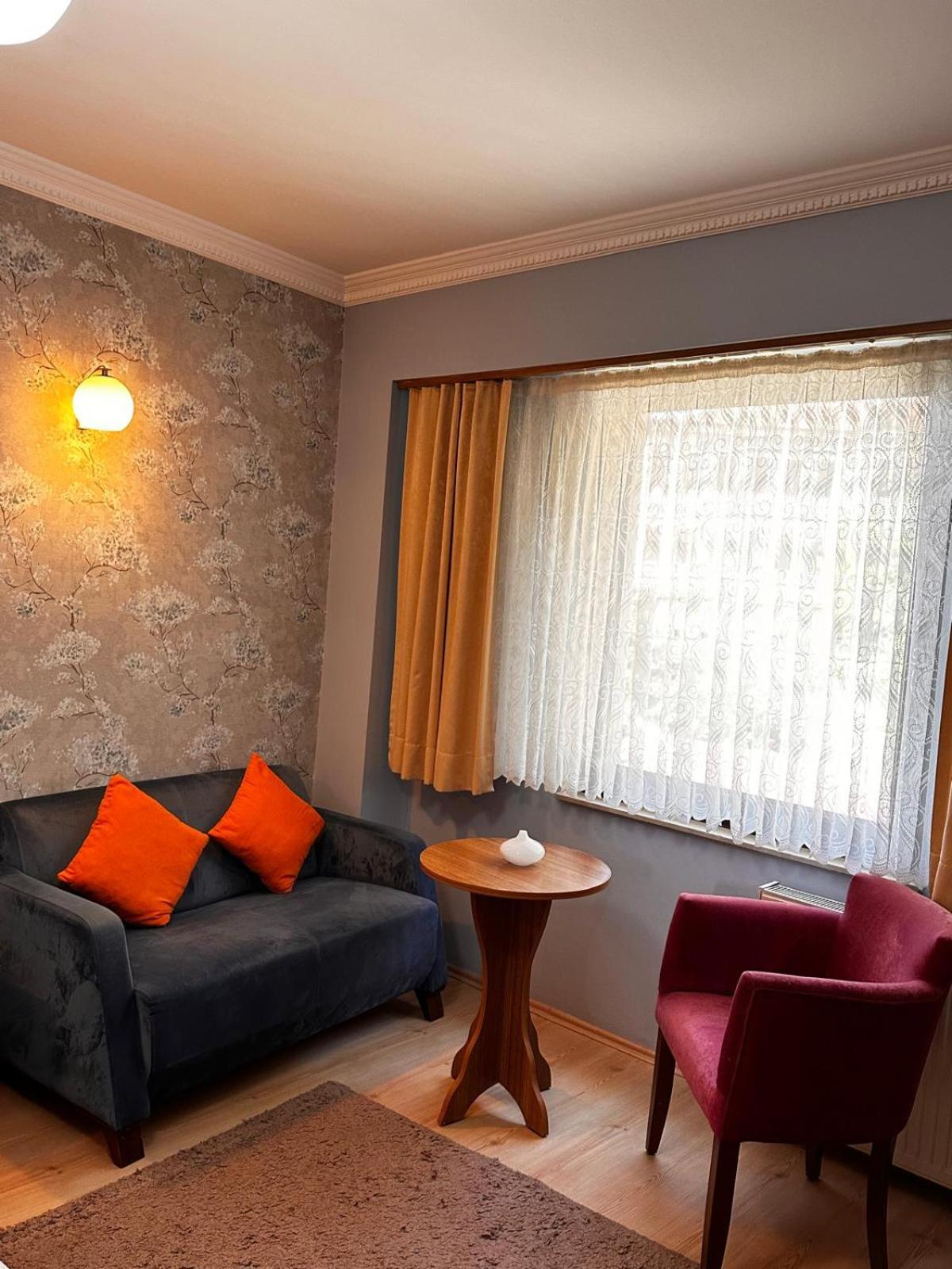 Lonca Butik Hotel ギレスン エクステリア 写真